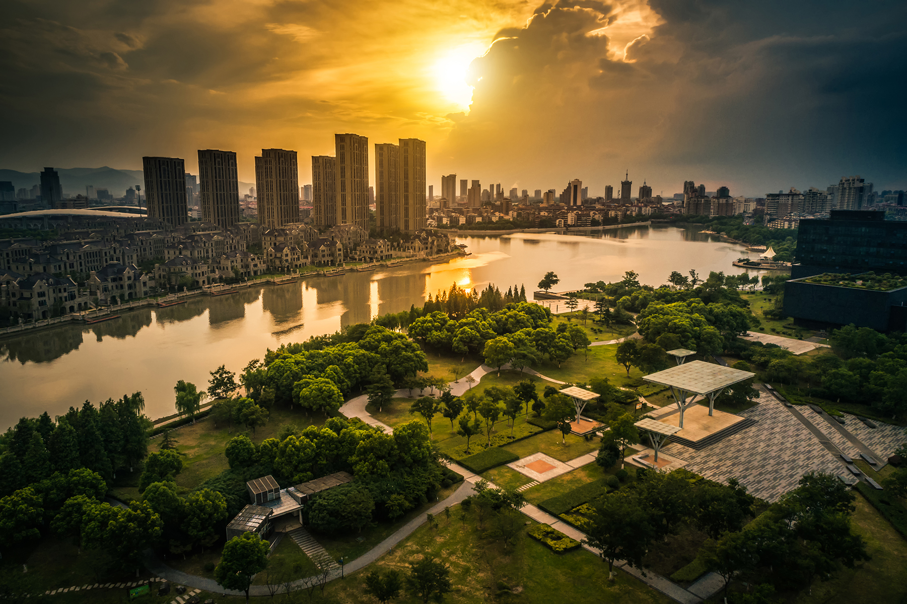 Property Market Cycles Every Nigerian Investor Must Know